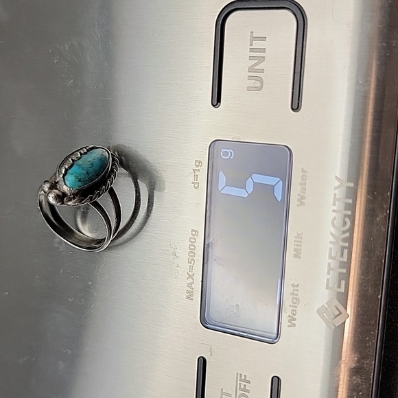 5g Vtg Native American Old Pawn Turquoise And Sterling Silver Size 7 Ladies Ring - Picture 15 of 16